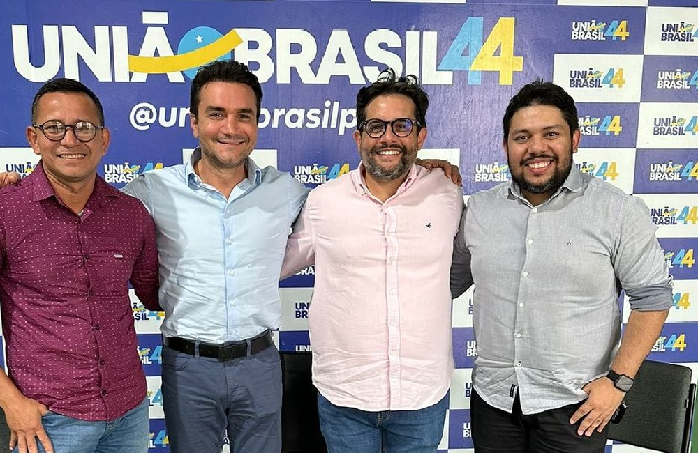 Encontro importante com o Ministro do Turismo, Celso Sabino, o Deputado Estadual Delegado Nilton Neves.